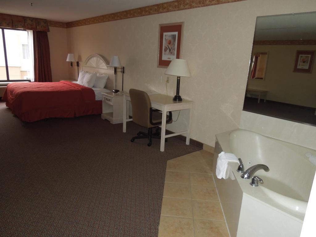 Holiday Inn Express Berea By Ihg Room photo